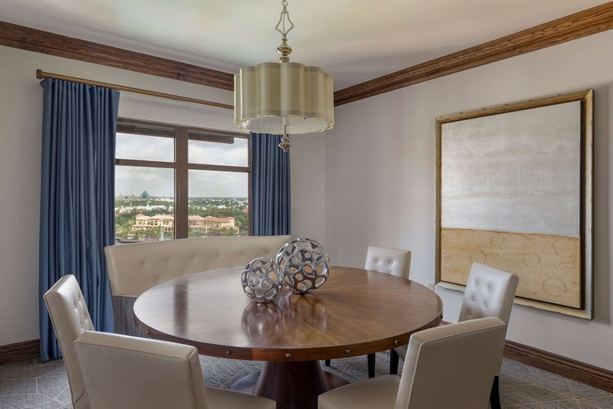 Imagen de la habitación del Hotel Wyndham Grand Orlando Resort Bonnet Creek. Foto 13