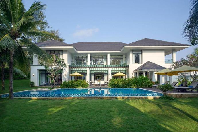 Imagen de los exteriores del Hotel Wyndham Grand Phu Quoc. Foto 22