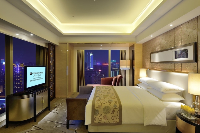 Imagen de la habitación del Hotel Wyndham Grand Plaza Royale Colorful Yunnan Kunming. Foto 7