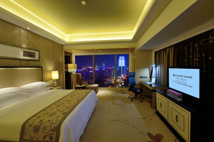Imagen de la habitación del Hotel Wyndham Grand Plaza Royale Colorful Yunnan Kunming. Foto 8