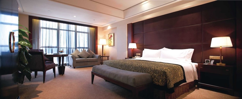 Imagen de la habitación del Hotel Wyndham Grand Plaza Royale Ningbo. Foto 12