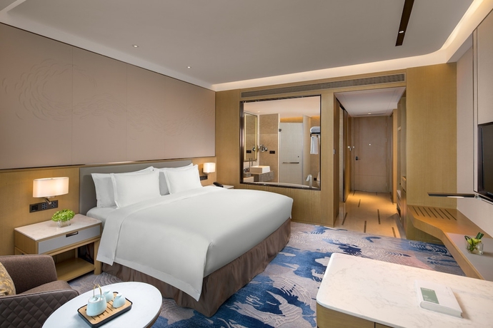 Imagen de la habitación del Hotel Wyndham Grand Plaza Royale Yuzhou Xiamen. Foto 11