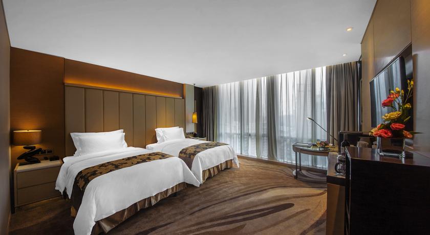 Imagen de la habitación del Hotel Wyndham Grand Shenzhen. Foto 8