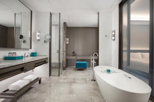 Imagen de la habitación del Hotel Wyndham Grand Zaozhuang. Foto 19