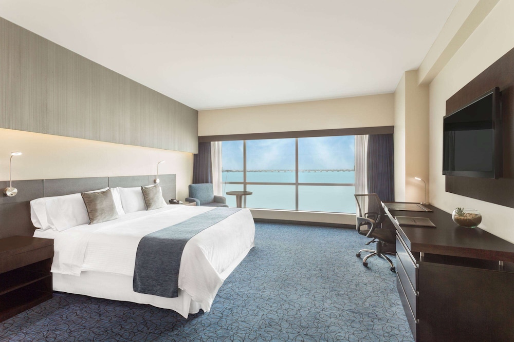 Imagen de la habitación del Hotel Wyndham Guayaquil, Puerto Santa Ana. Foto 2