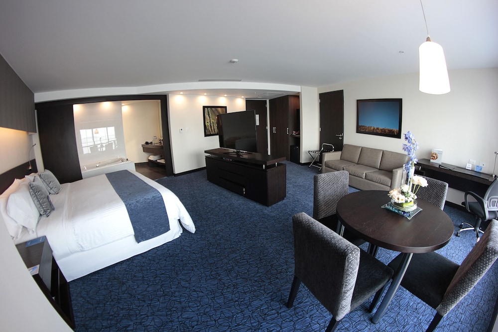 Imagen de la habitación del Hotel Wyndham Guayaquil, Puerto Santa Ana. Foto 7