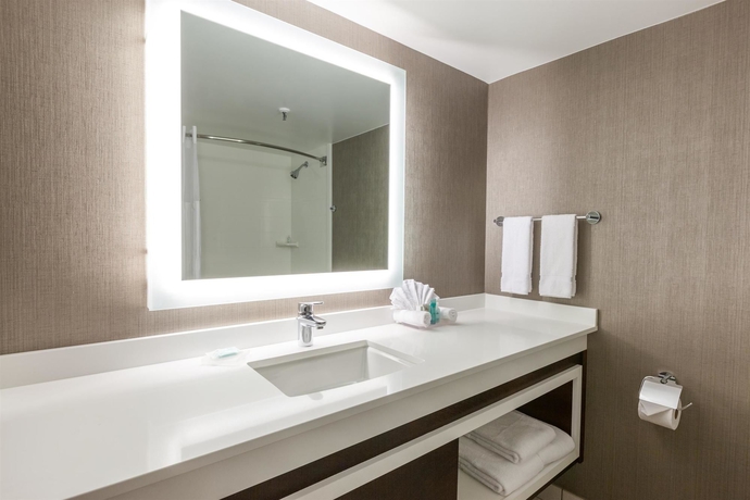 Imagen de la habitación del Hotel Wyndham Houston West. Foto 6