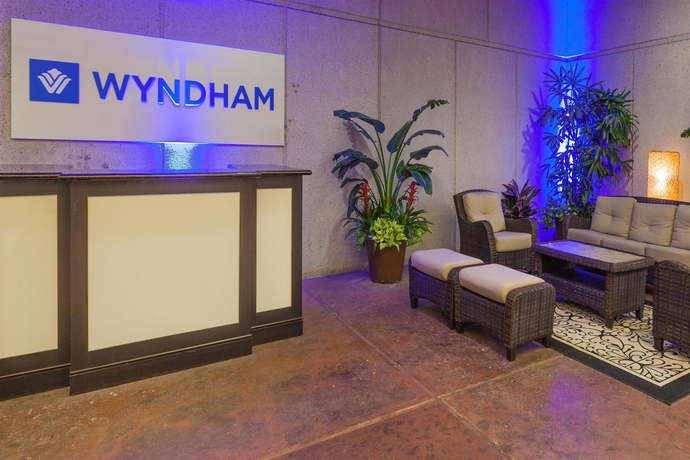 Imagen de los interiores del Hotel Wyndham Houston West. Foto 12