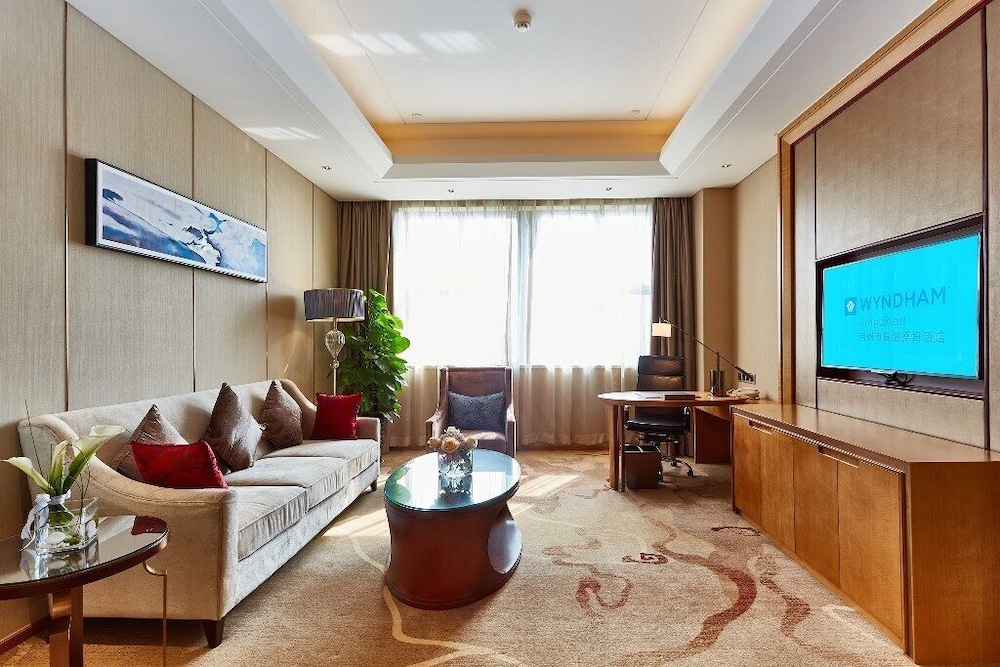 Imagen de la habitación del Hotel Wyndham Jingzhou. Foto 4
