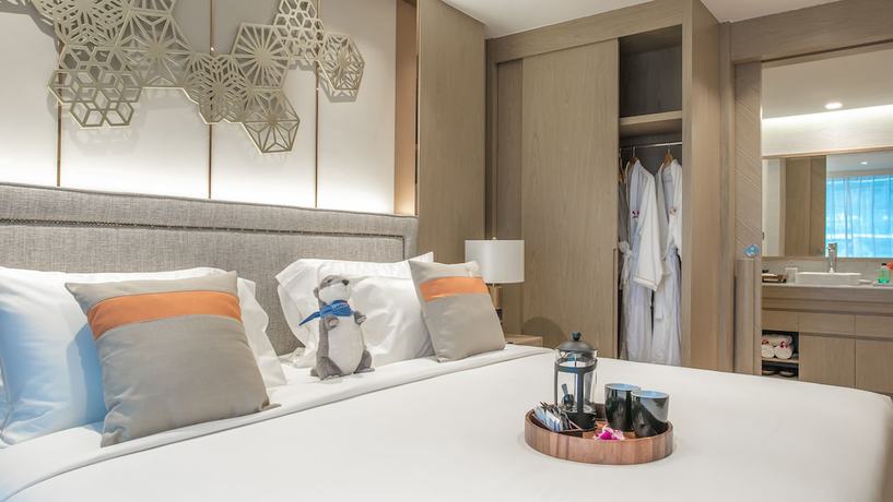 Imagen de la habitación del Hotel Wyndham La Vita Rawai Phuket. Foto 6