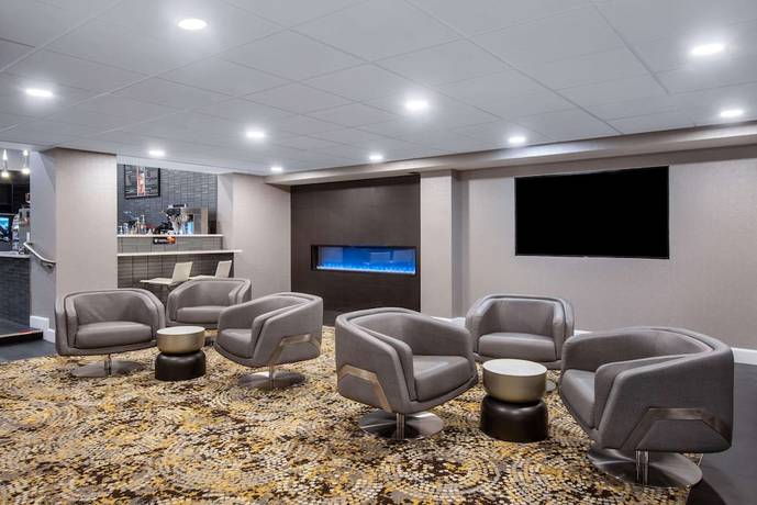 Imagen de los interiores del Hotel Wyndham Lancaster Resort and Convention Center. Foto 18