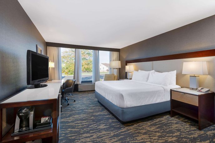 Imagen de la habitación del Hotel Wyndham Lancaster Resort and Convention Center. Foto 13
