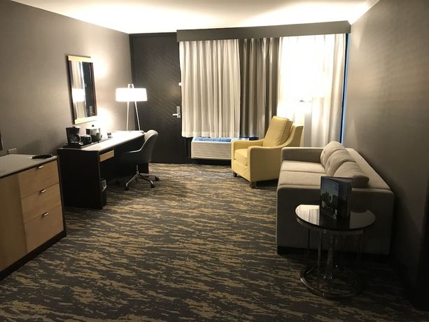 Imagen de la habitación del Hotel Wyndham Lancaster Resort and Convention Center. Foto 15