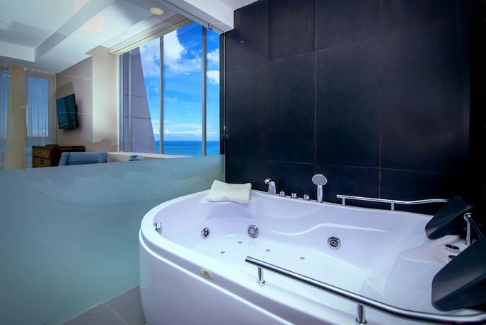 Imagen de la habitación del Hotel Wyndham Manta Sail Plaza and Convention Center. Foto 8