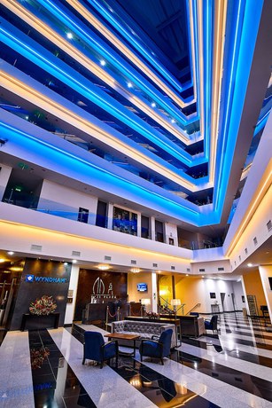Imagen de los interiores del Hotel Wyndham Manta Sail Plaza and Convention Center. Foto 18