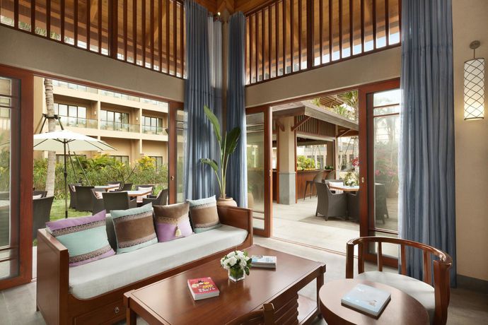 Imagen de los exteriores del Hotel Wyndham Maoming. Foto 9