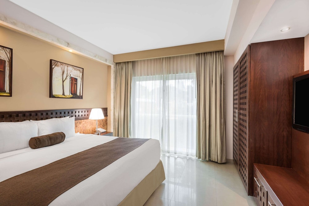 Imagen de la habitación del Hotel Wyndham Merida. Foto 8