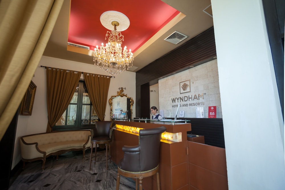 Imagen de los interiores del Hotel Wyndham Merida. Foto 20