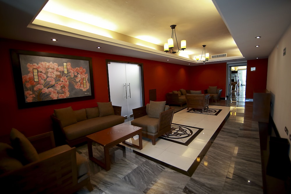 Imagen del bar/restaurante del Hotel Wyndham Merida. Foto 2