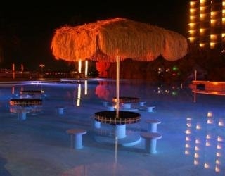 Imagen de la piscina del Hotel Wyndham Nassau Resort. Foto 12
