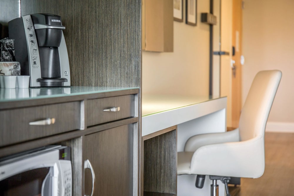 Imagen de la habitación del Hotel Wyndham Newport. Foto 9