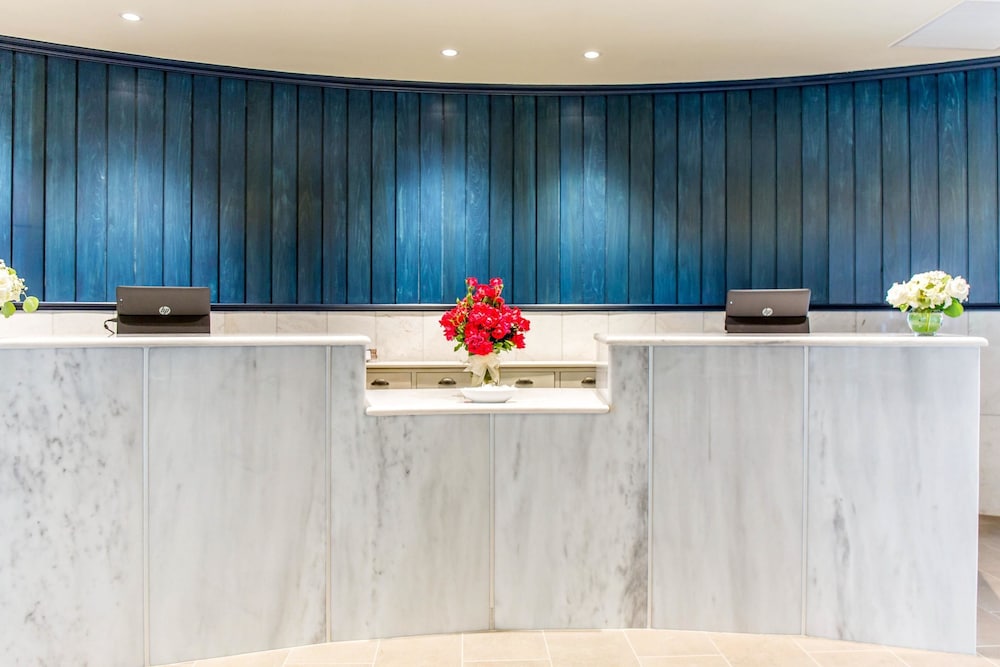 Imagen de los interiores del Hotel Wyndham Newport. Foto 16