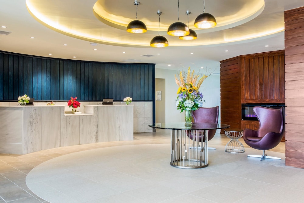Imagen de los interiores del Hotel Wyndham Newport. Foto 17
