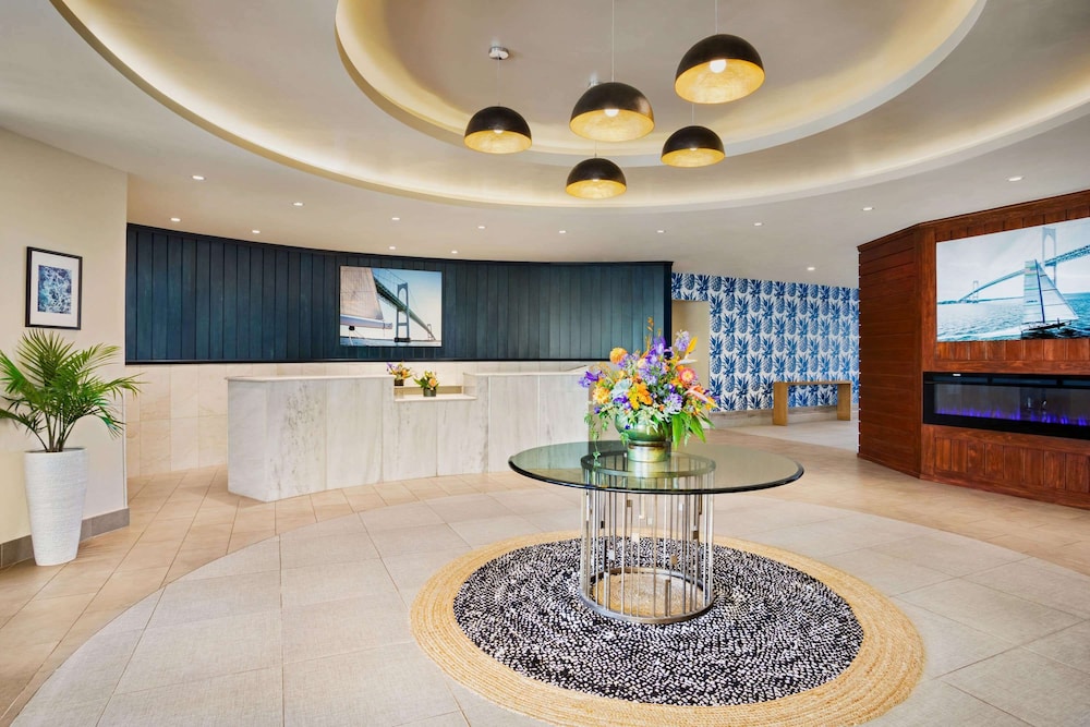 Imagen de los interiores del Hotel Wyndham Newport. Foto 18
