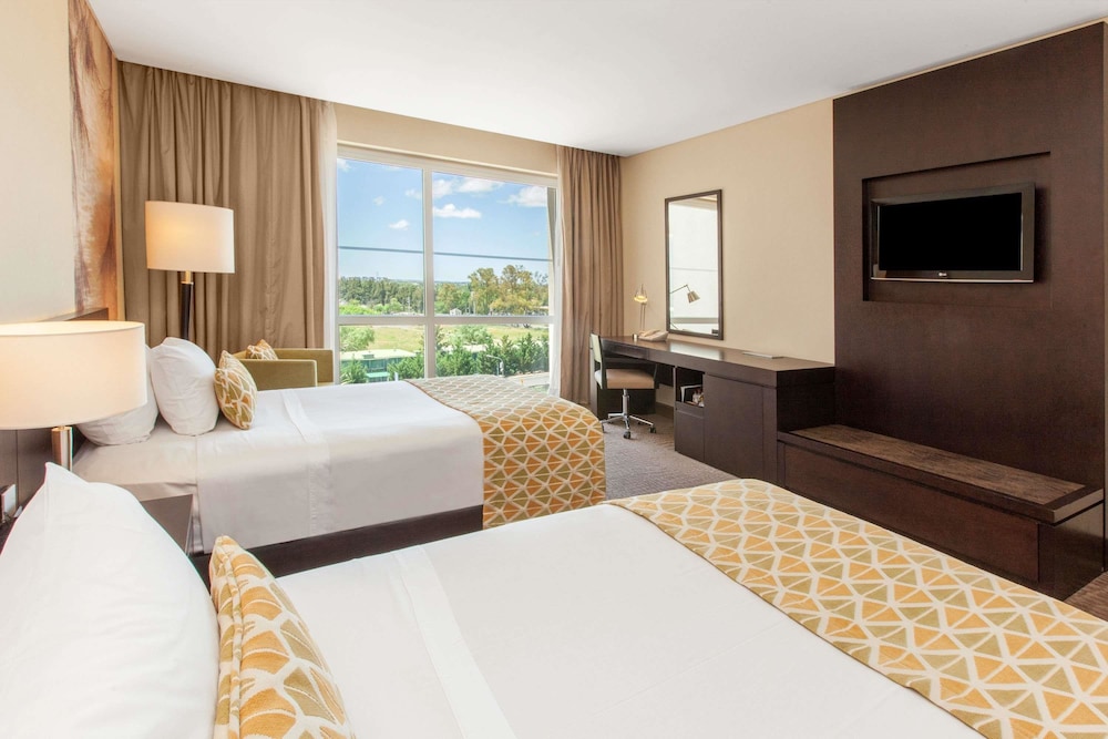 Imagen de la habitación del Hotel Wyndham Nordelta Tigre Buenos Aires. Foto 4