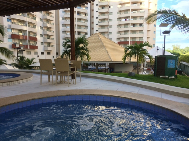 Imagen de la piscina del Hotel Wyndham Ol&iacute;mpia Royal Hotels. Foto 18