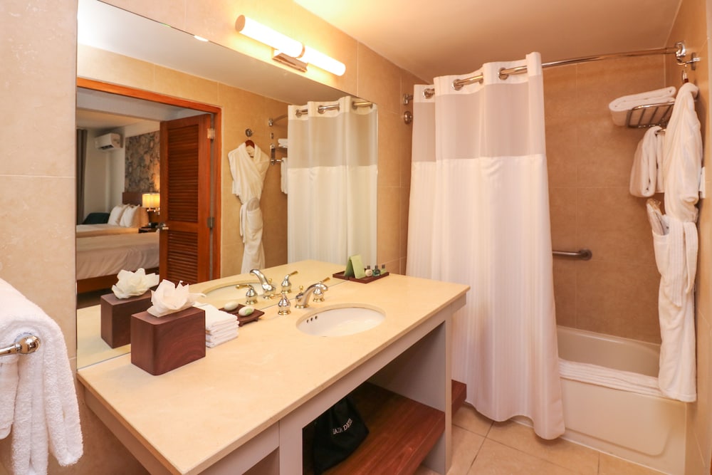 Imagen de la habitación del Hotel Wyndham Palmas Beach and Golf Boutique Resort. Foto 6