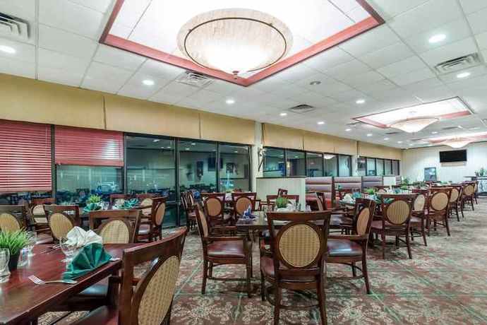 Imagen del bar/restaurante del Hotel Wyndham Philadelphia - Mount Laurel. Foto 2