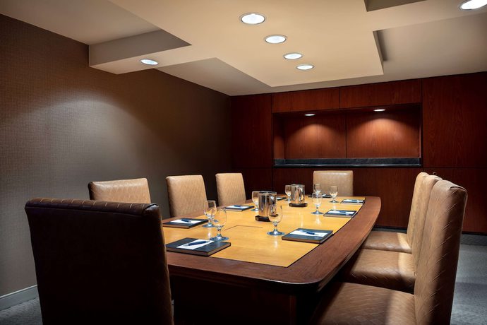 Imagen de los interiores del Hotel Wyndham Phoenix Airport/Tempe. Foto 14