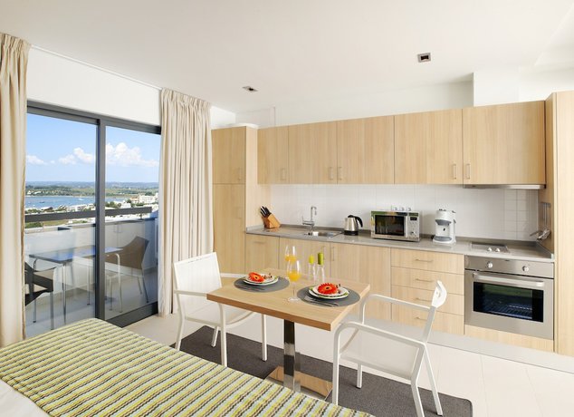 Imagen de la habitación del Hotel Wyndham Residences Alvor Beach. Foto 11