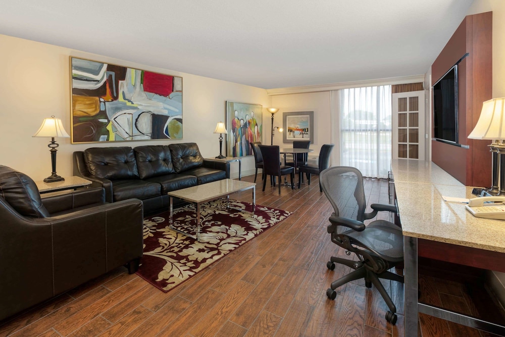 Imagen de la habitación del Hotel Wyndham Riverfront Little Rock. Foto 12