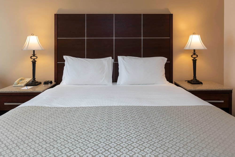Imagen de la habitación del Hotel Wyndham Riverfront Little Rock. Foto 13