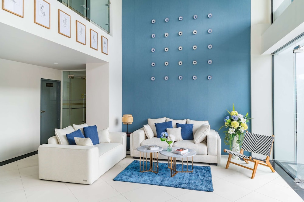 Imagen de los interiores del Hotel Wyndham Royal Lee Phuket. Foto 18