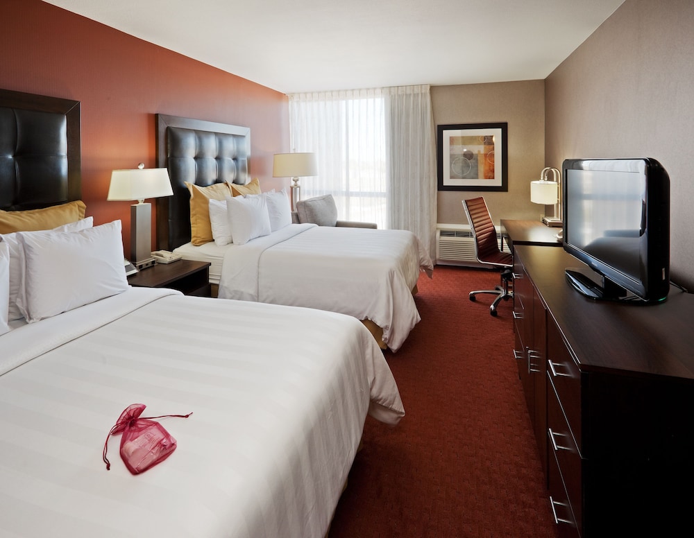 Imagen de la habitación del Hotel Wyndham Sacramento. Foto 7