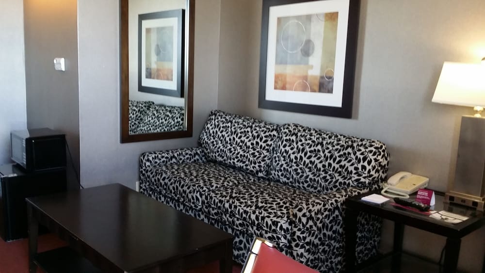 Imagen de la habitación del Hotel Wyndham Sacramento. Foto 12