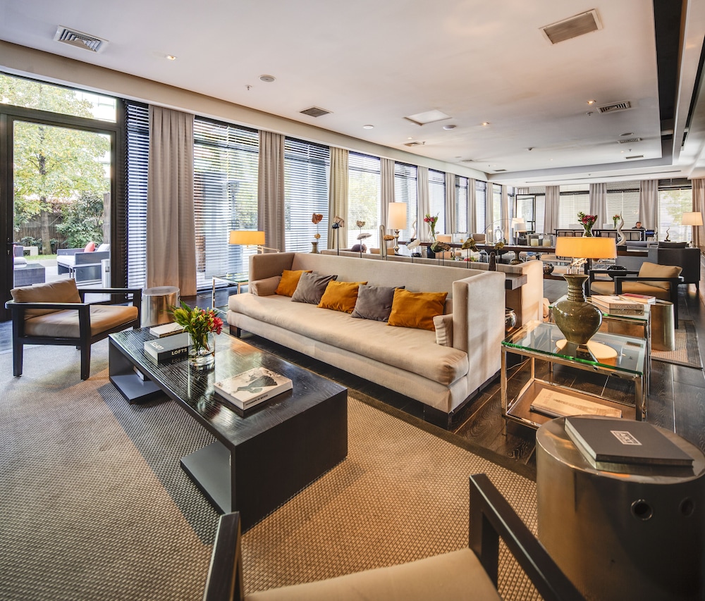 Imagen de los interiores del Hotel Wyndham Santiago Pettra. Foto 20