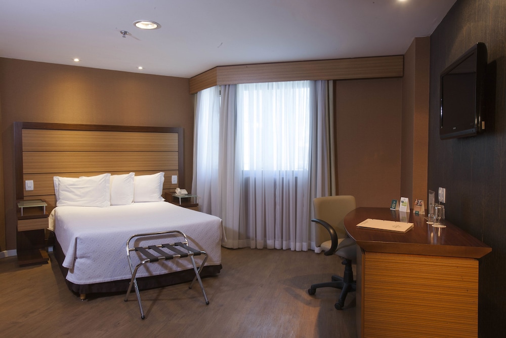 Imagen de la habitación del Hotel Wyndham Sao Paulo Ibirapuera Convention Plaza. Foto 11