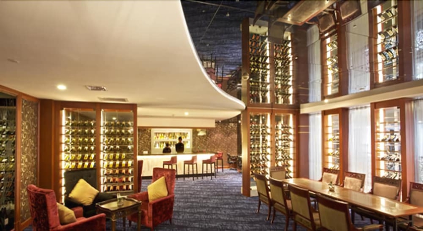 Imagen del bar/restaurante del Hotel Wyndham Shanghai Hongqiao. Foto 2