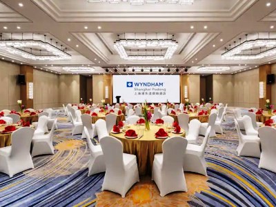 Imagen de los interiores del Hotel Wyndham Shanghai Pudong. Foto 8