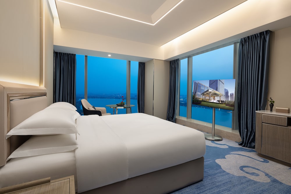 Imagen de la habitación del Hotel Wyndham Shaoxing Keqiao. Foto 8