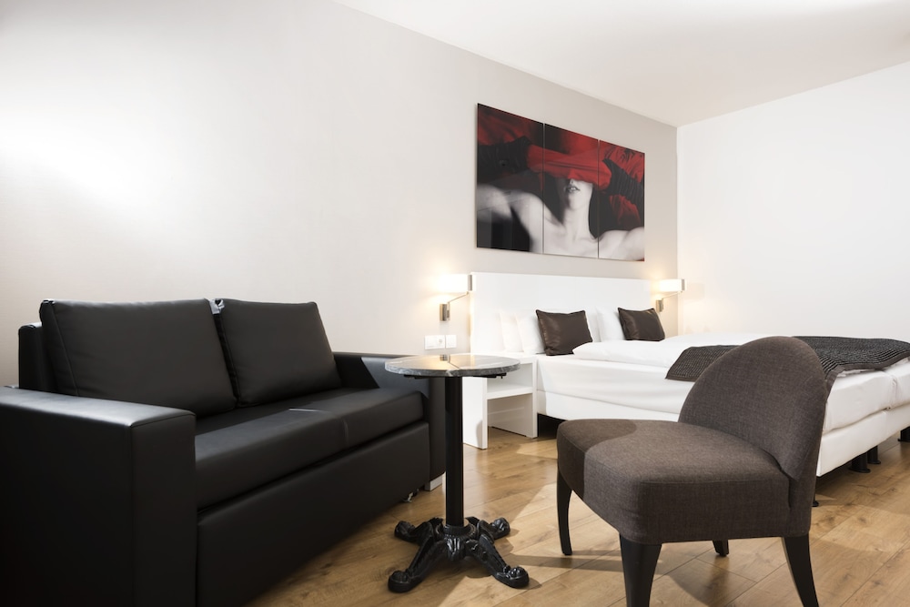 Imagen de la habitación del Hotel Wyndham Stuttgart Airport Messe. Foto 3