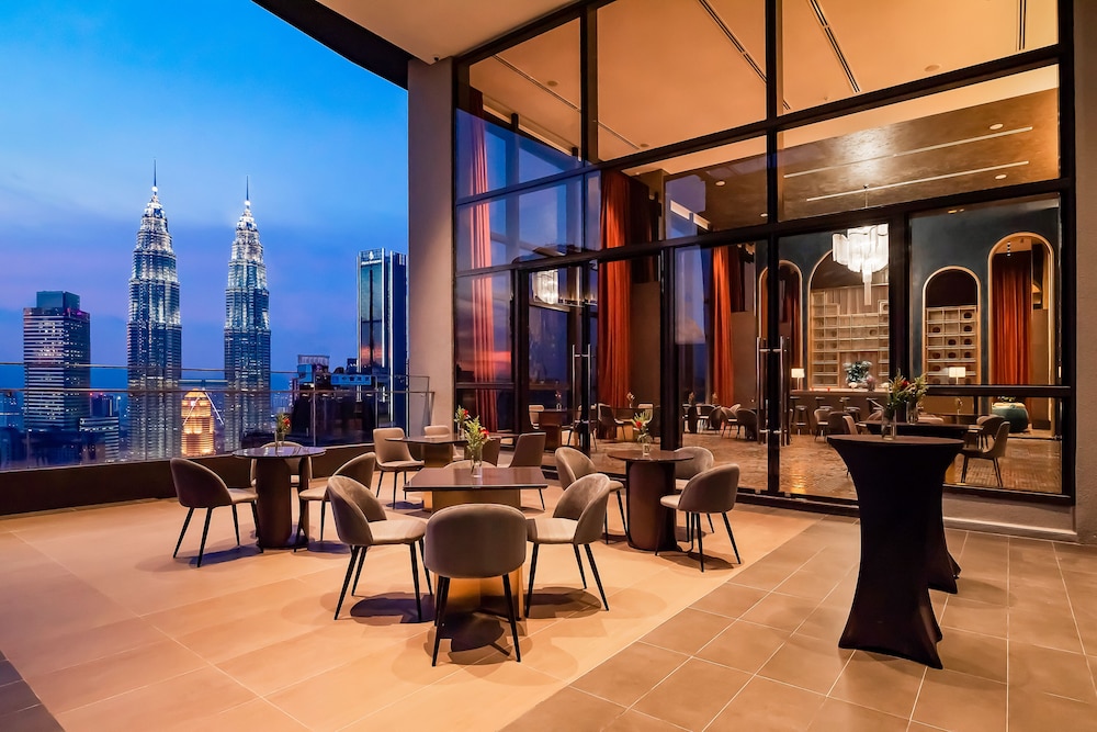 Imagen del bar/restaurante del Hotel Wyndham Suites Klcc. Foto 4
