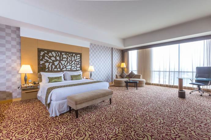 Imagen de la habitación del Hotel Wyndham Surabaya City Centre. Foto 6