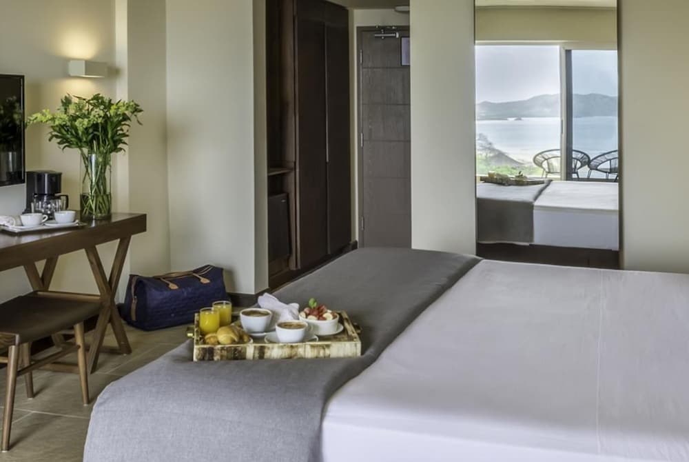 Imagen de la habitación del Hotel Wyndham Tamarindo. Foto 9