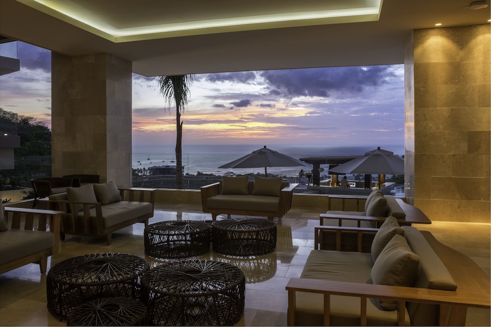 Imagen de los interiores del Hotel Wyndham Tamarindo. Foto 10