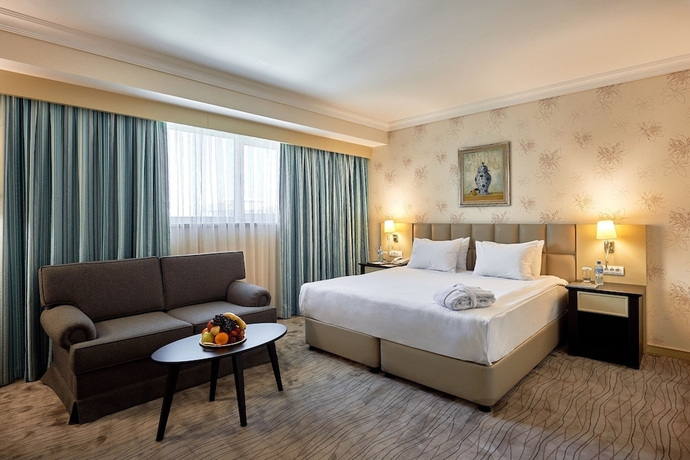 Imagen de la habitación del Hotel Wyndham Tashkent. Foto 4
